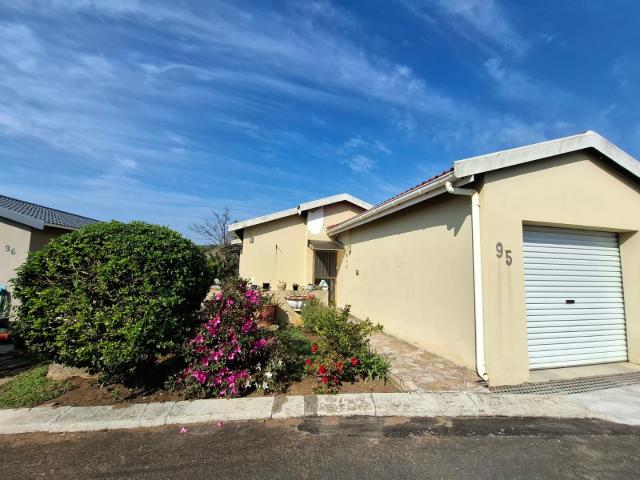 Townhouse for sale in Ugu District Municipality, Kwazulu-natal