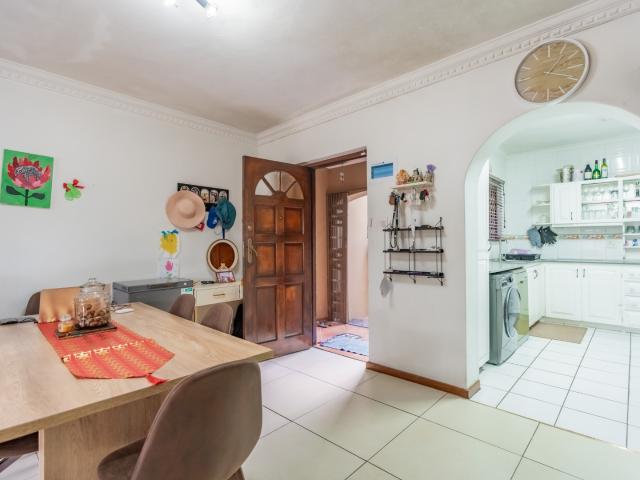 Townhouse for sale in Hillcrest, Kwazulu-natal