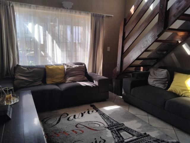 Townhouse for sale in Nooitgedacht, Gauteng