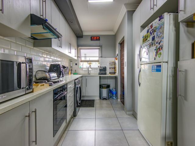Townhouse for sale in Ekurhuleni, Gauteng