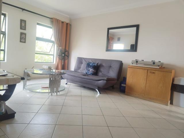 Townhouse for sale in Vosloorus, Gauteng