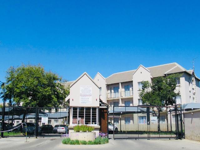 Townhouse for sale in Ekurhuleni, Gauteng