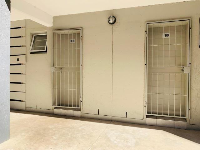 Townhouse for sale in KwaMashu, Kwazulu-natal