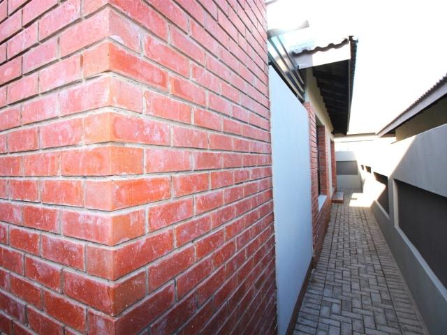 Townhouse for sale in Bloemfontein, Free State