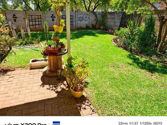 Townhouse for sale in Bloemfontein, Free State