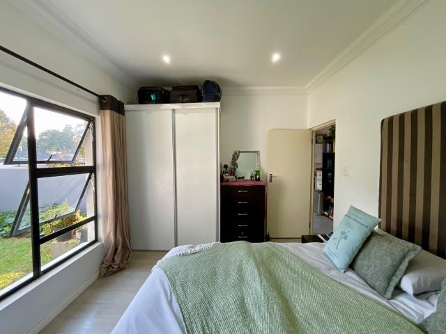 Townhouse for sale in Vosloorus, Gauteng