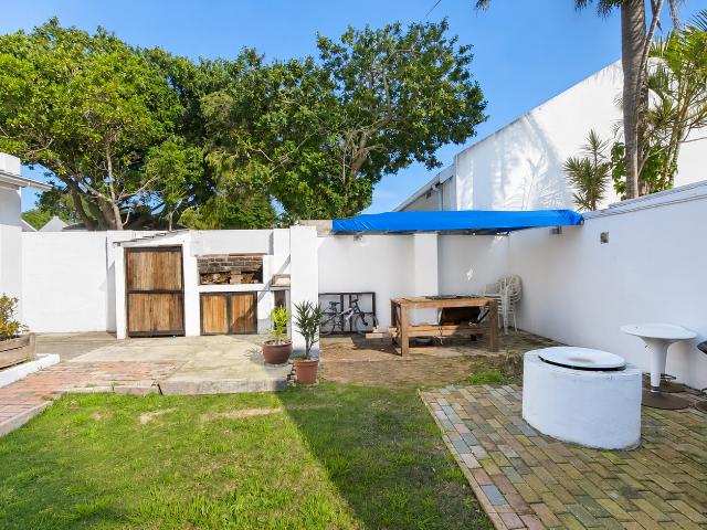 Townhouse for sale in Port Elizabeth, Eastern Cape