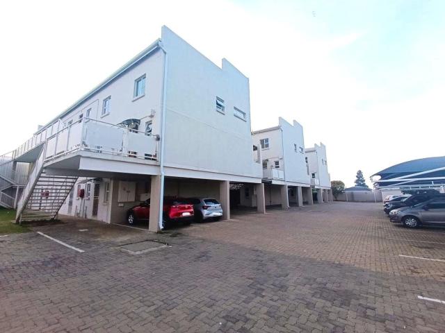 Townhouse for sale in Ekurhuleni, Gauteng
