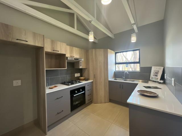 Townhouse for sale in Hartbeespoort Dam Nature Reserve, North West