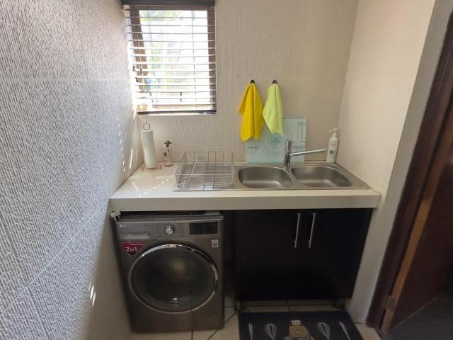 Townhouse for sale in Waterkloof, Gauteng