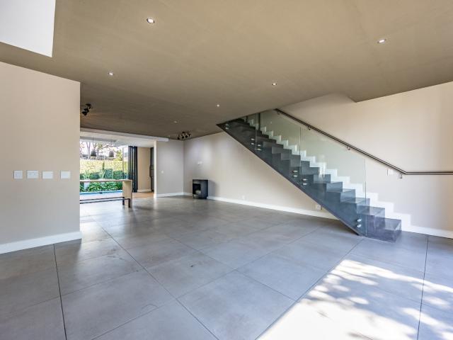 Townhouse for sale in Waterkloof, Gauteng