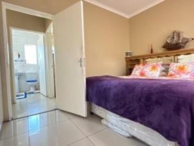 Townhouse for sale in Vosloorus, Gauteng