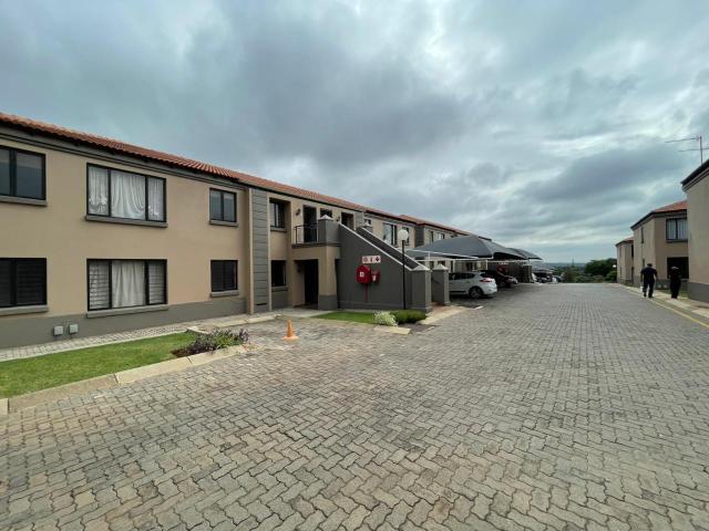 Townhouse for sale in Meyersdal, Ekurhuleni