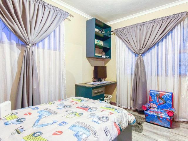 Townhouse for sale in Meyersdal, Ekurhuleni