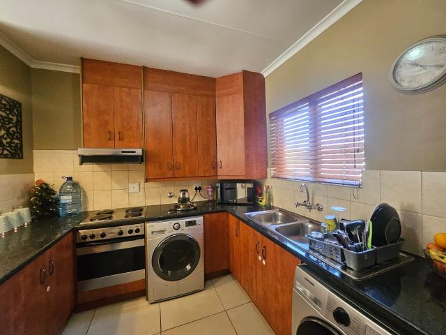 Townhouse for sale in Meyersdal, Ekurhuleni