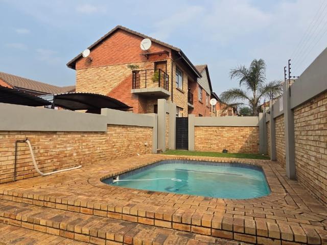 Townhouse for sale in Meyersdal, Ekurhuleni