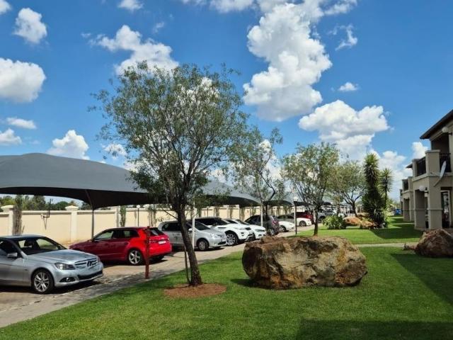 Townhouse for sale in Meyersdal, Ekurhuleni