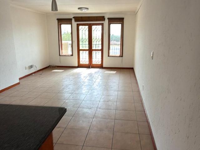 Townhouse for sale in Ekurhuleni, Gauteng