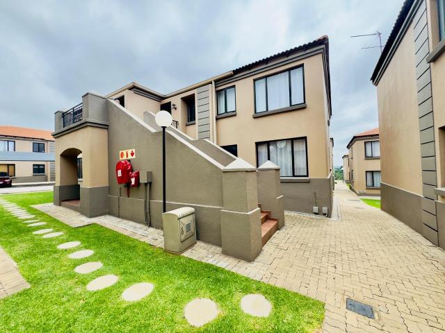 Townhouse for sale in Meyersdal, Ekurhuleni
