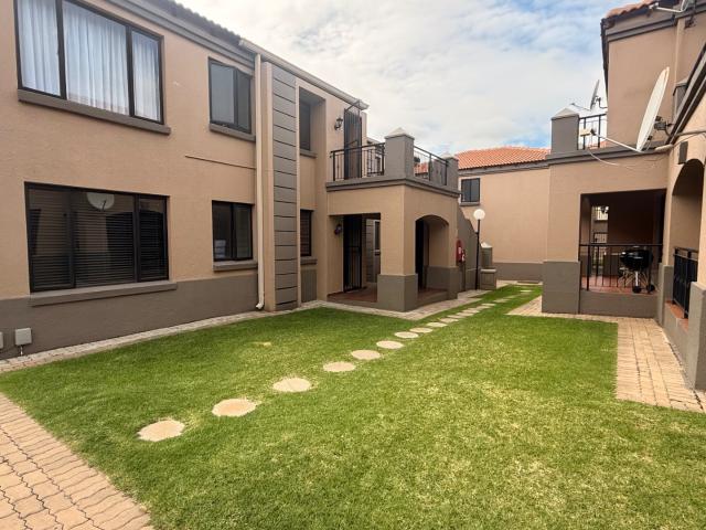 Townhouse for sale in Meyersdal, Ekurhuleni