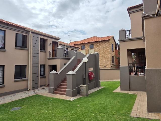 Townhouse for sale in Meyersdal, Ekurhuleni