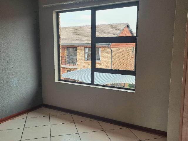 Townhouse for sale in Ekurhuleni, Gauteng