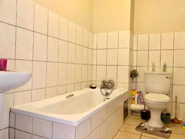 Townhouse for sale in Vosloorus, Gauteng