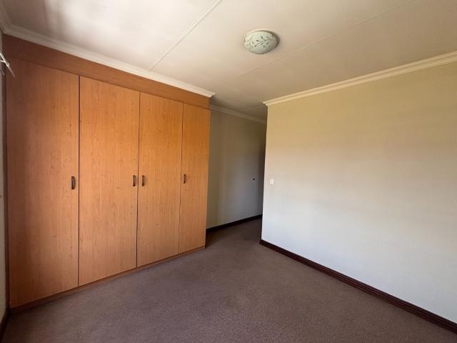 Townhouse for sale in Waterkloof, Gauteng