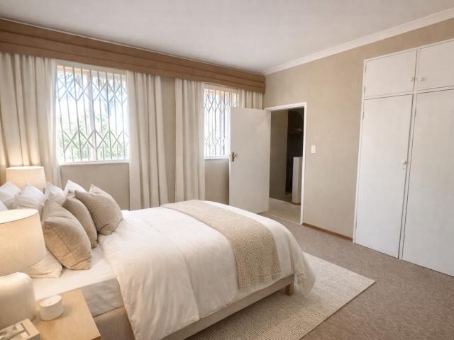 Townhouse for sale in Waterkloof, Gauteng