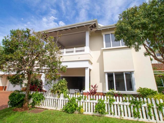 Townhouse for sale in Mt Edgecombe, Kwazulu-natal