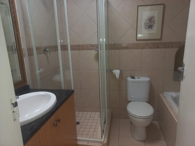 Townhouse for sale in Vosloorus, Gauteng