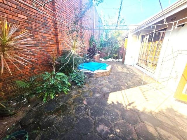 Townhouse for sale in Seaview, Kwazulu-natal