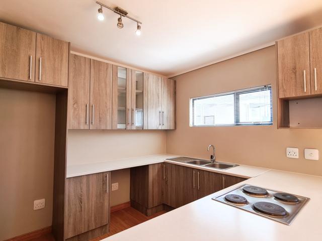 Townhouse for sale in East London, Eastern Cape