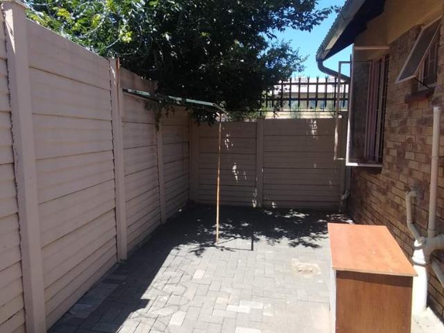 Townhouse for sale in Bloemfontein, Free State