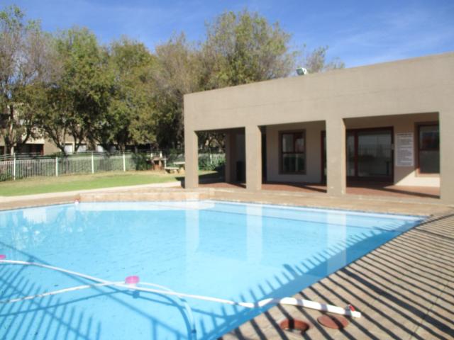 Townhouse for sale in Ekurhuleni, Gauteng