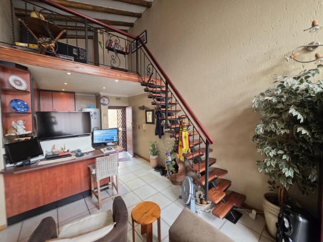 Townhouse for sale in Ekurhuleni, Gauteng