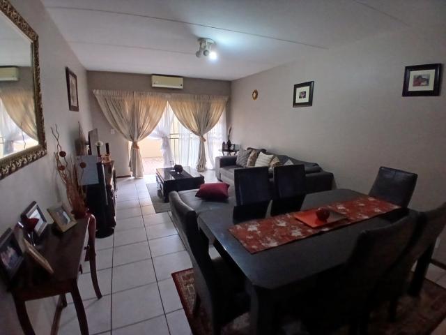 Townhouse for sale in Ekurhuleni, Gauteng