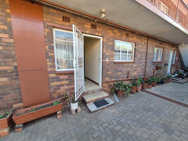 Townhouse for sale in Ekurhuleni, Gauteng