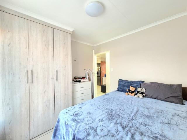 Townhouse for sale in Hartbeespoort Dam Nature Reserve, North West