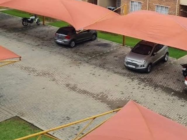 Townhouse for sale in Ekurhuleni, Gauteng
