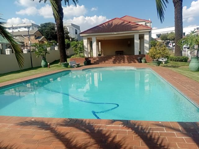 Townhouse for sale in Vosloorus, Gauteng