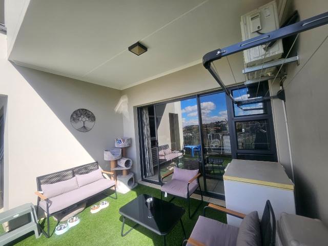 Townhouse for sale in Vosloorus, Gauteng