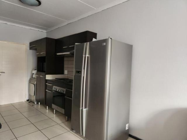 Townhouse for sale in Vosloorus, Gauteng