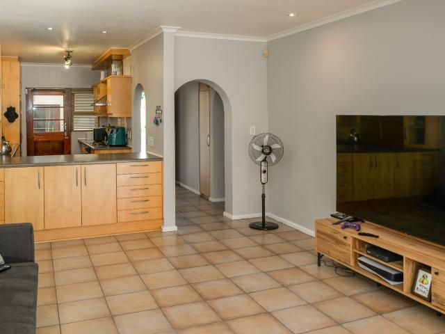 Townhouse for sale in Bellville, Western Cape