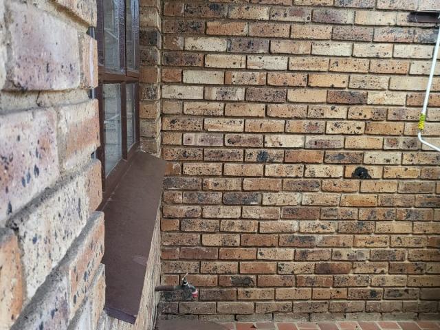 Townhouse for sale in Nooitgedacht, Gauteng