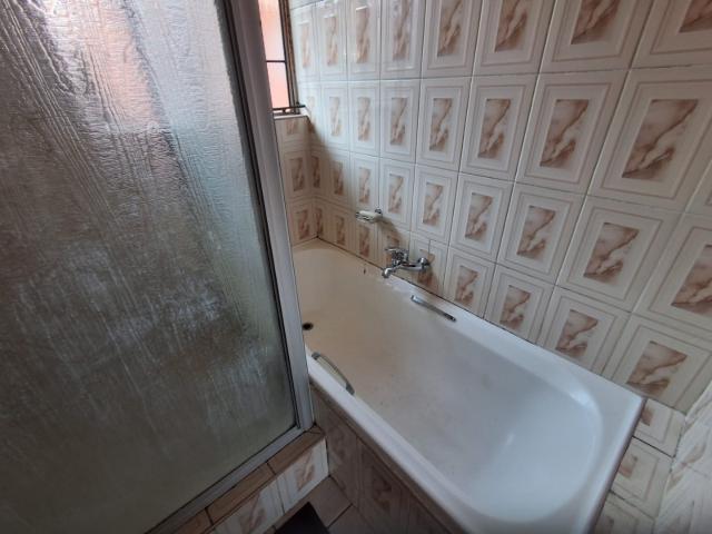 Townhouse for sale in Vosloorus, Gauteng