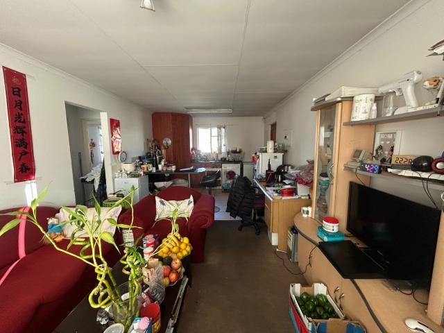 Townhouse for sale in Vosloorus, Gauteng