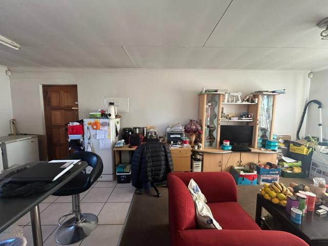 Townhouse for sale in Vosloorus, Gauteng