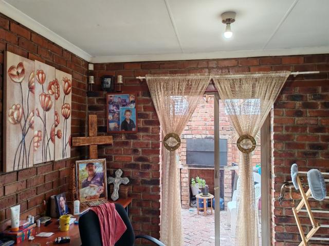 Townhouse for sale in Koppies, Free State