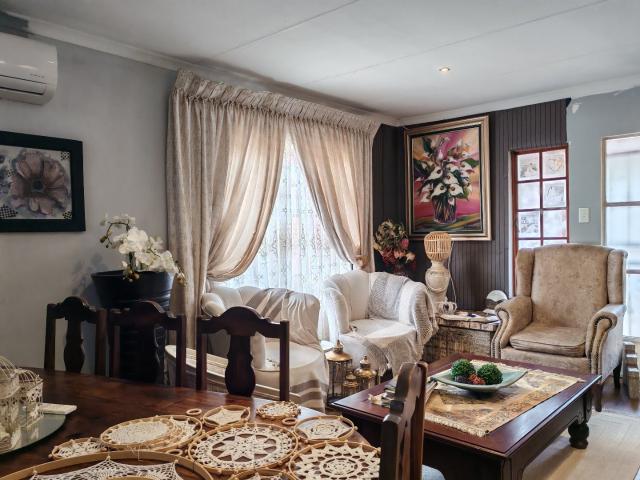 Townhouse for sale in Koppies, Free State